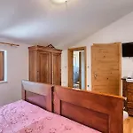 Casa de Férias Salambati Smoljanci