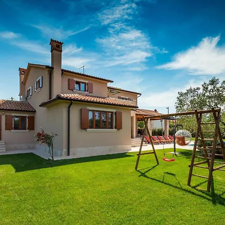 Salambati Holiday home