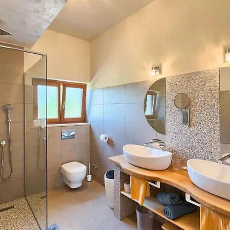 Salambati Holiday home